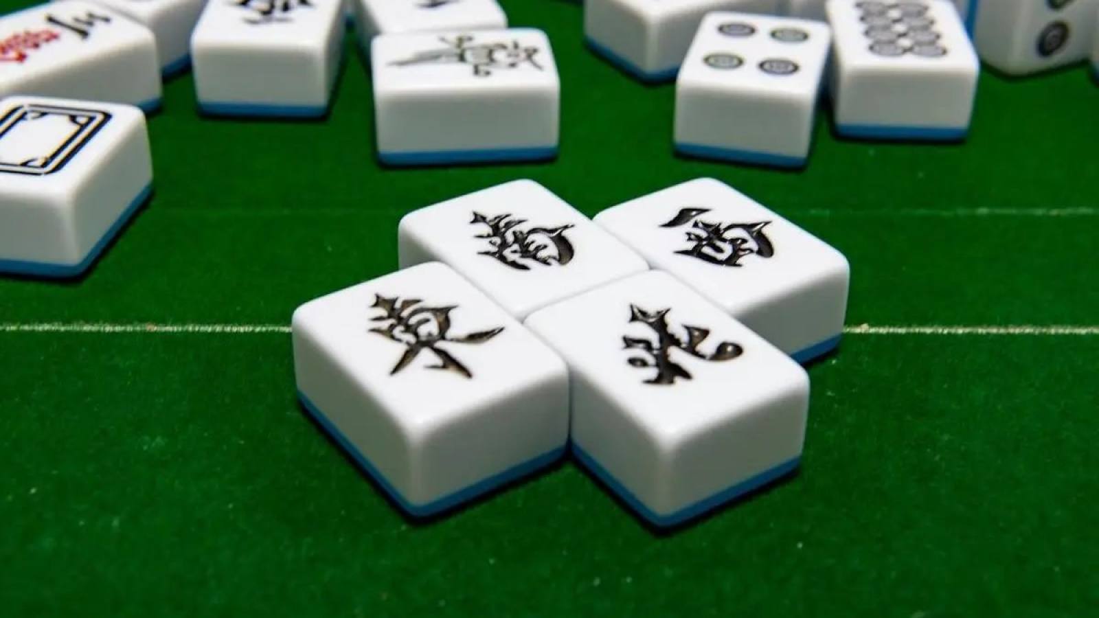 汉墨棋牌 炸金花玩法规则与技巧专区